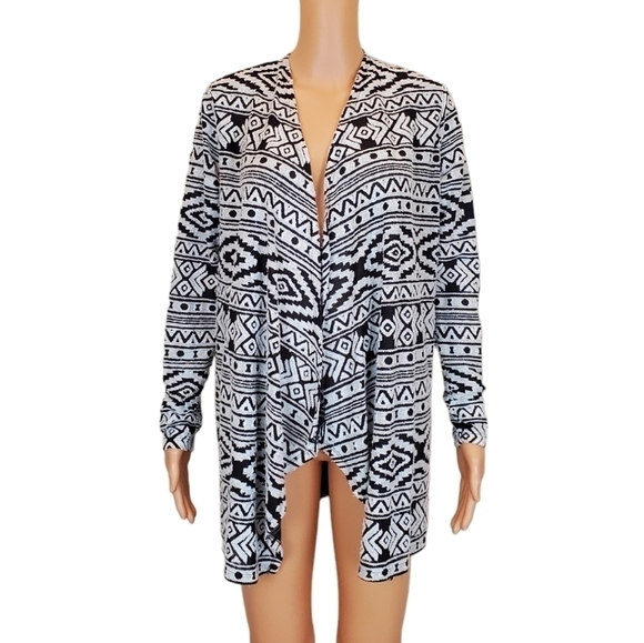 American eagle printed long sleeve open front cardigan - Picture 11 of 11